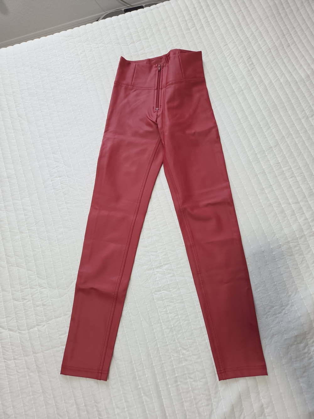 Freddy High-Waist Faux Leather Leggings in Red
